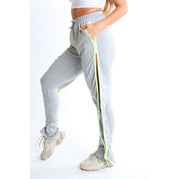 Women's Stress Less Drawstring Elastic Waistband Ruffled Side Comfy Track Pants - Picture 2 of 4